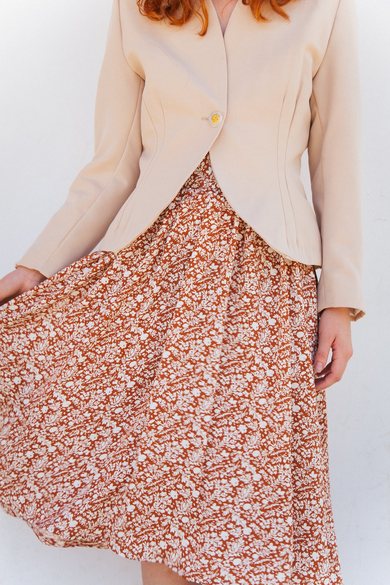 Falda Midi Sara canela - PRE ORDER